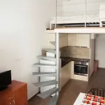 Downtown Apartment Csengery 10