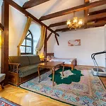 Villa Butterfly
