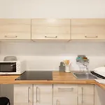 Anker Center By Stn