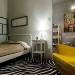 Cosy Apartment In Party District K30
