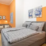 Izabella66 Apartment
