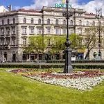 Wilson\'S Andrassy Avenue Suite Apartment