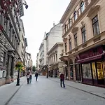 New Stylish And Super Central