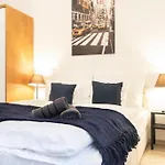 Budapest Opera Apartment