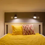 R49 Rakoczi Apartment