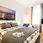 Perfectly Located, Renewed And Cozy Apartment