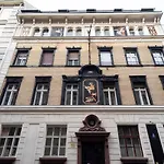 Super Central Apartment With A/C