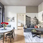 Cozy & Nostalgic Budapest Style Apartment In The Center