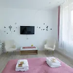 Wagner Villa 902 With Free Private Parking