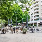 Corvin Gem Apartment With Parking