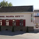 Hotel Palota City
