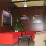 Apartments Leslie