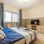Nehru Apartment