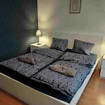 New 2Br Apt Near Andrassy Av. And Varosliget