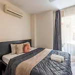 Exclusive Central Suite With Balcony By Prestige Homes