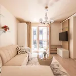 Exclusive Central Suite With Balcony By Prestige Homes