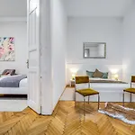 Szekely Bertalan Residence