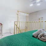 Piano Apartment