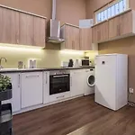 Spacious Apartment In The Central