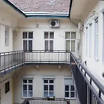 Ben Suite