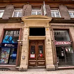2B Hostel & Rooms