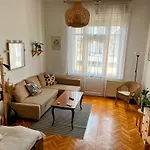 Domos Buda Castle Balcony Apartment