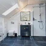 Wellness Duplex Penthouse Sauna & Jacuzzi-Heart Of City