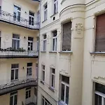 Luxury Apartment Near Astoria With Ac