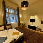 Carpathia Apartment In The City