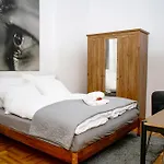 Heart Of The City, Entire Very Big Apartment