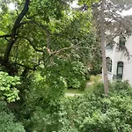 Superb Studio With Ac Plus 40 Sqm Terrace In The Greens Of Buda City Centre