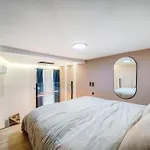 Modern Oasis In Roekk Street By Newave Apartments