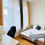 Rakoczi 59 Apartment