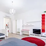 Super Central Convenient Apartment