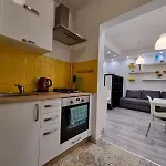 Cozy Family Apartment In Budapest