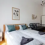 Urania Apartments