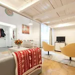 Nagymezo Gallery Apartment