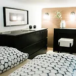 Diamond Apartment