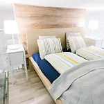 Diamond Apartment
