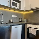 F14 Guesthouse