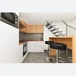 Downtown Budapest 5 Bedrooms 4 Bathrooms Raday Stretches