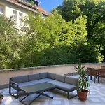 Superb Studio With 40 Sqm Terrace In The Greens Of Buda City Centre