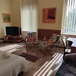 Marxim Apartments