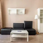 D20 Dob Apartment