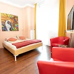Danube Dwelling Asboth 19-2