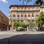 Discover Your Budapest Retreat-Walk To Parliament