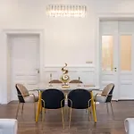 High-End Luxurious Quentin Residence In The Heart Of Budapest