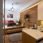 Giselle Apartment
