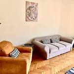 Riverside Suite