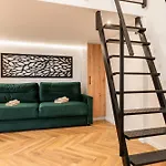 Downtown Suite By Stlcz